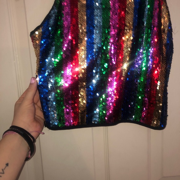 Colorful Halter Top - Picture 3 of 4